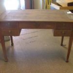 370 5143 WRITING DESK